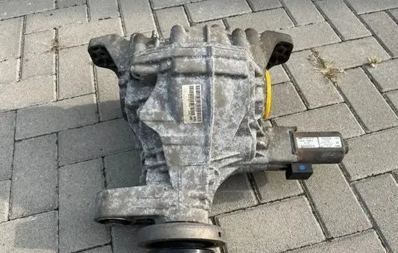 Jeep Grand Cherokee Rear differential P68184737AB