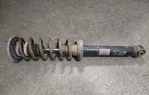 BMW 5 F10 F11 Rear shock absorber/damper 33526789379 F10H544BLX 1054131409