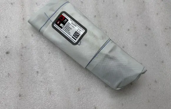 Tesla Model Y Seat airbag 1660475CNB 660560400B 0080P1110013