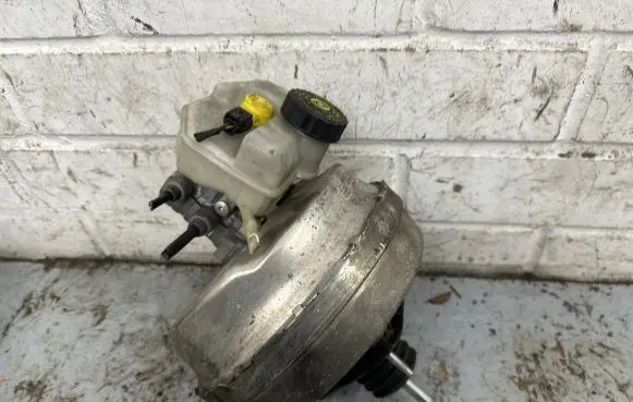 BMW 7 G11 G12 Brake booster