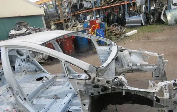Toyota Prius (XW30) Front quarter panel KRIS235789