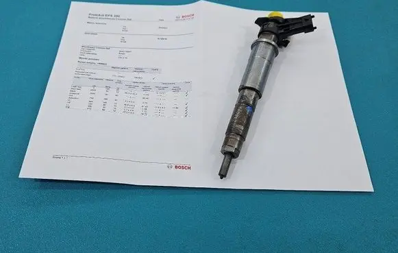 Fuel injector