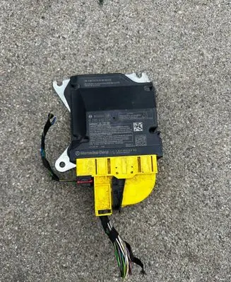 Mercedes-Benz Sprinter W907 W910 Airbag control unit/module A9079020303