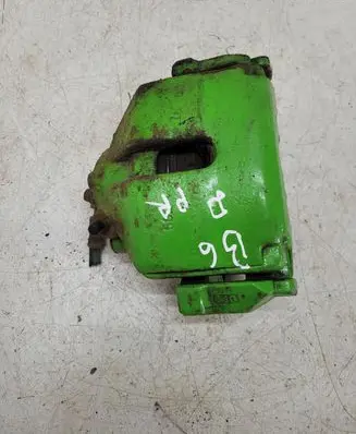 Volkswagen PASSAT B6 Front brake caliper