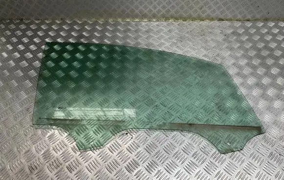 Ford B-MAX Front door window glass four-door