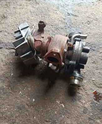 Renault Megane III Turbo 889697H82728404 54399700087