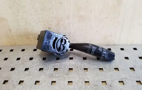 Honda CR-V Wiper control stalk M18624