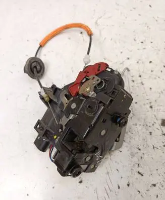 Audi A4 S4 B6 8E 8H Rear door lock 4B0839016D PA66304G