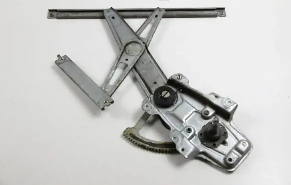 Toyota Yaris Verso Front door manual window regulator 