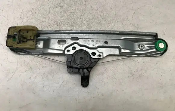 Ford Focus Rear window lifting mechanism without motor 920406105 LH920406105 924132104