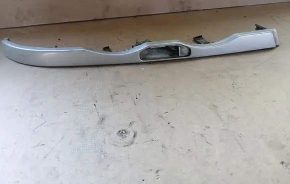 BMW 3 E46 Under headlight/headlamp trim 51138227644