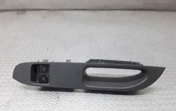Seat Ibiza III (6L) Electric window control switch 6L1867171F