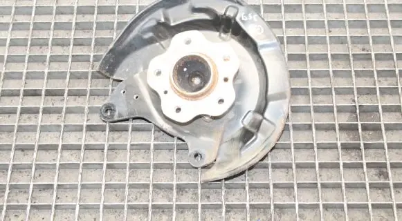 Nissan Qashqai Rear wheel hub
