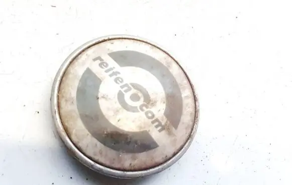 Volkswagen Golf V Original wheel cap v287