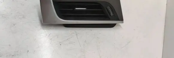 BMW X1 F48 F49 Dashboard side air vent grill/cover trim 9292739
