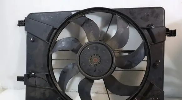 Chevrolet Cruze Air conditioning (A/C) fan (condenser) 0130303333