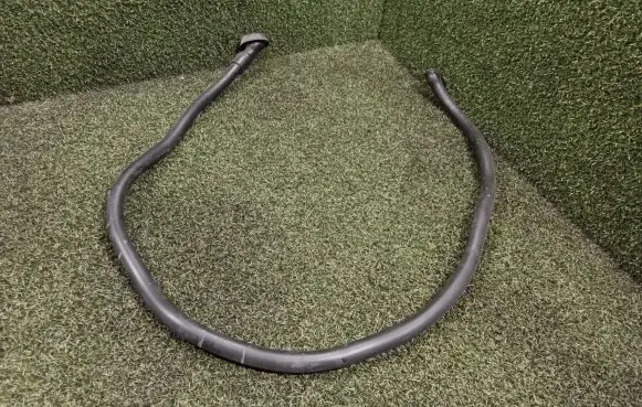 Porsche Cayenne (9Y0 9Y3) Water drain line hose 9Y0877201C01S 9Y0877201C 9Y0877201