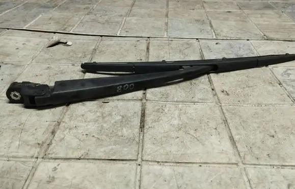 Subaru Outback Rear wiper blade arm 35610