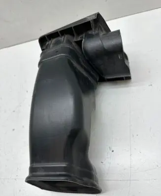 Volvo XC60 Air intake duct part 31439509 BT7RA