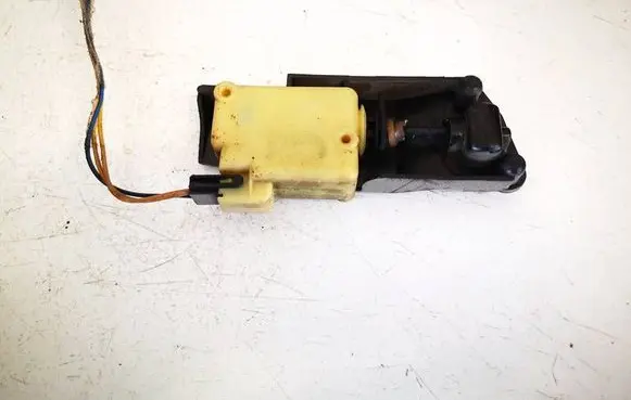 Volvo XC90 Central locking motor 30612856