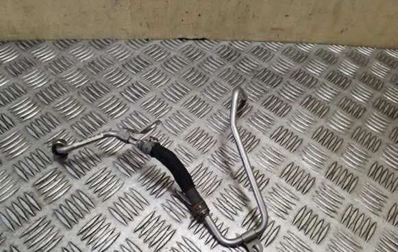Volkswagen PASSAT B8 Exhaust gas pipe 04L131582B
