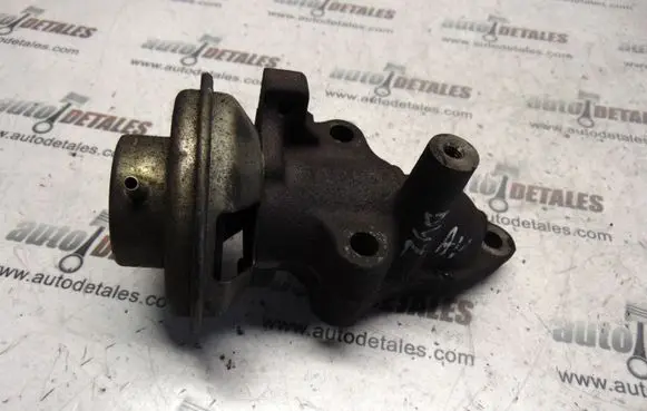 Toyota Avensis T220 EGR valve 2580027010
