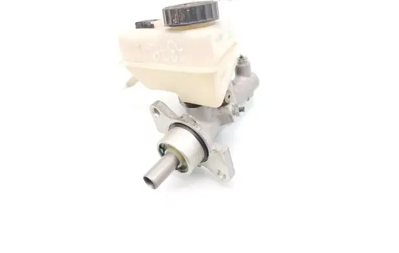 Mercedes-Benz SLK R170 Master brake cylinder A2024300302