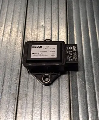 Nissan X-Trail T30 ESP (stability system) control unit 0265005254 0032478 05018