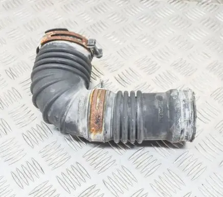 Mazda 6 Air intake hose/pipe R2AA1376X