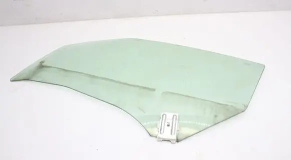 Nissan 370Z Front door window/glass (coupe) 