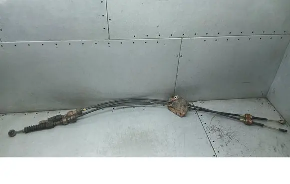 Nissan X-Trail T30 Gear shift cable linkage 