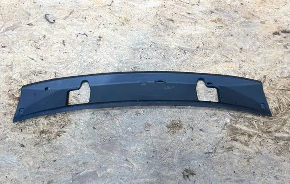 Audi A7 S7 4K8 Engine bonnet/hood lock trim molding 4K8827222 S2505S042-M
