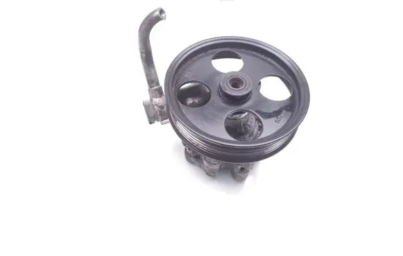 Opel Insignia A Power steering pump 55563329