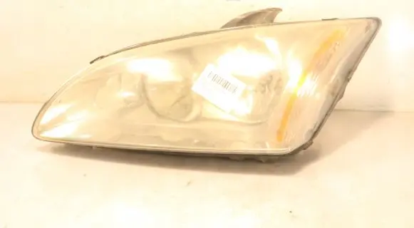 Ford Focus Headlight/headlamp