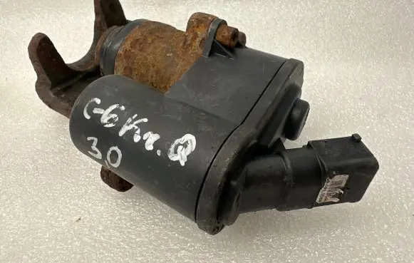 Audi A6 S6 C6 4F Rear brake caliper GNO