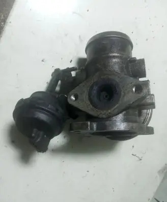 Audi A3 S3 8L EGR valve 038131501E