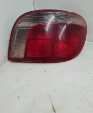 Toyota Yaris Rear/tail lights