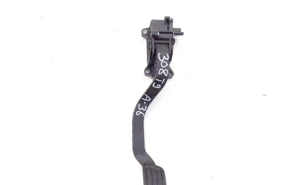 Peugeot 308 Accelerator throttle pedal 9674829580