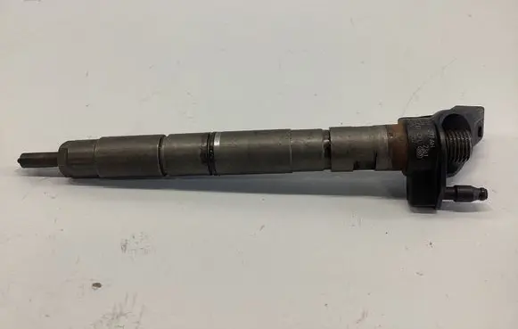 Audi A6 S6 C6 4F Fuel injector 0445115052