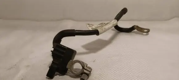 Volkswagen Caddy Positive cable (battery) 1K0915181H 519416C41 1490931223