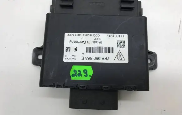 Volkswagen Touareg II Voltage converter/converter module 7PP959663E 3899696 L0008L809L