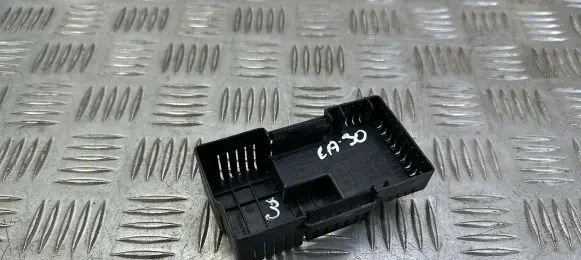 Volvo S60 Fuse box cover 6G9T14C507AB