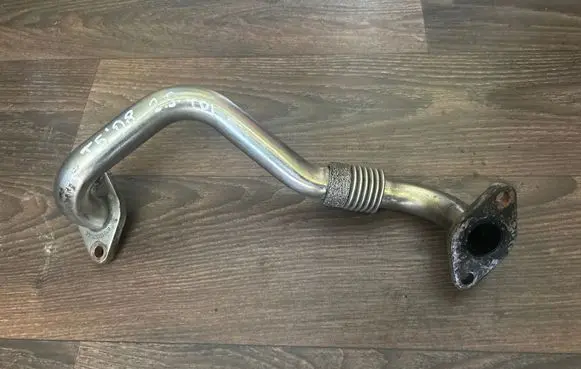 Volkswagen Transporter - Caravelle T5 EGR valve line/pipe/hose 070131521AA