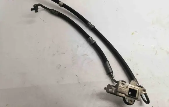 Power steering hose/pipe/line