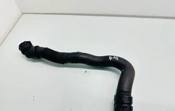 Volvo V70 Engine coolant pipe/hose S4600280
