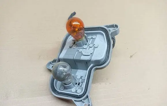 Audi A6 S6 C7 4G Tail light bulb cover holder