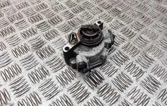 Citroen Berlingo Vacuum pump 9817903080