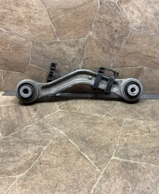 BMW 5 F10 F11 Rear upper control arm/wishbone 6779851