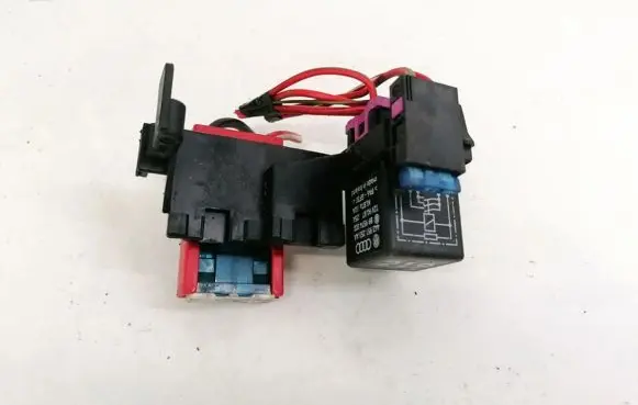 Volkswagen PASSAT B5.5 Fuse box set 8d0937503d