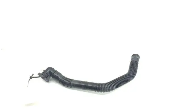 Volkswagen Caddy Breather hose/pipe 1k0129637d